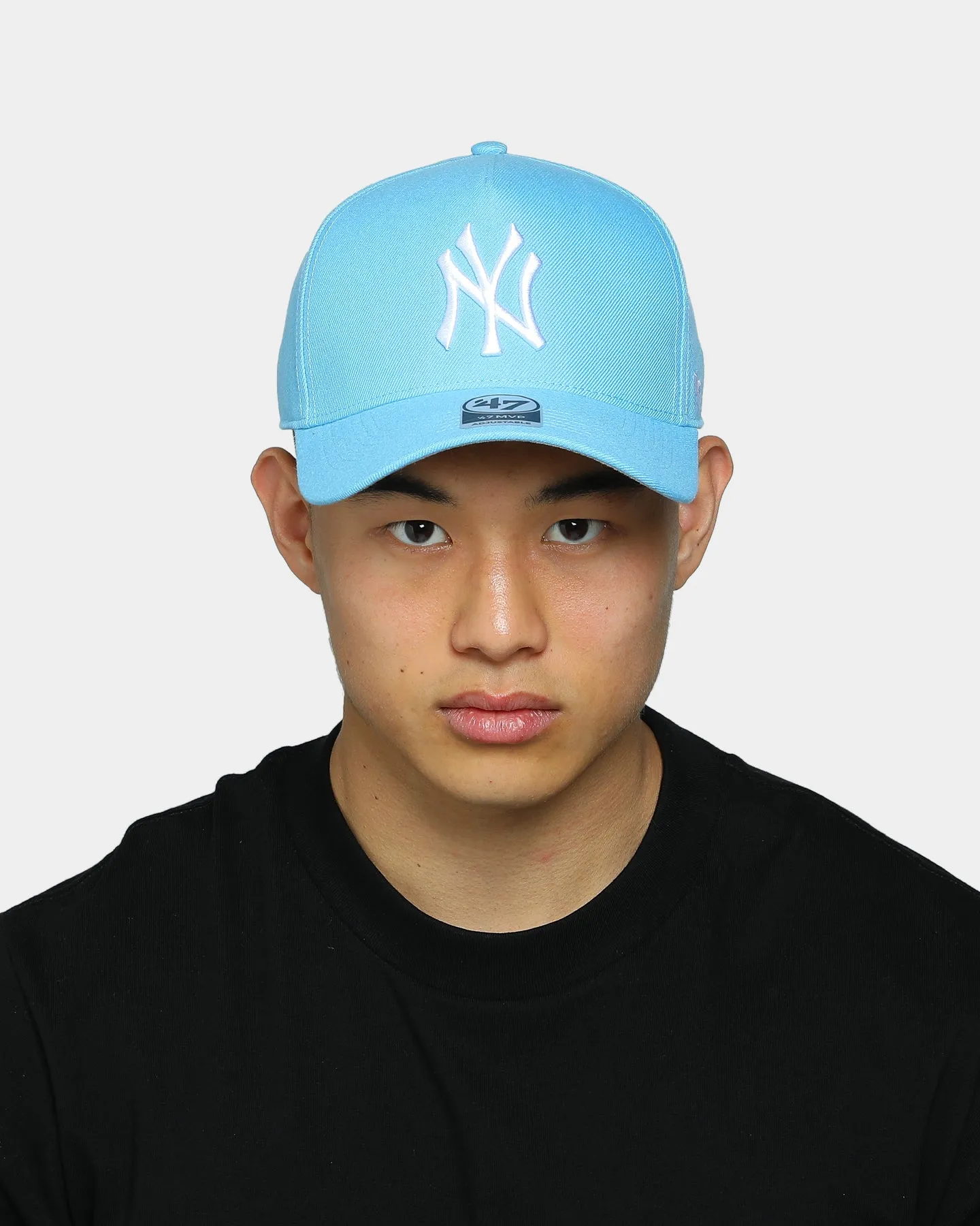 47 Brand Men's New York Yankees MVP DT Snapback Columbia Blue