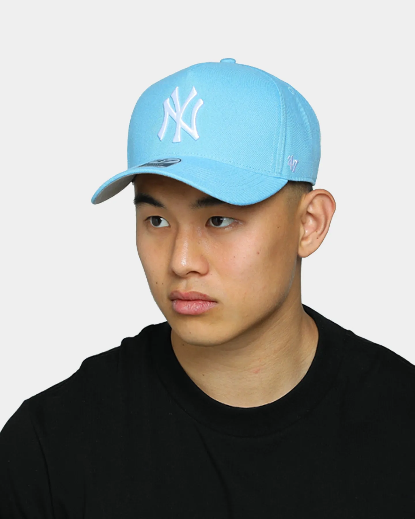 47 Brand Men's New York Yankees MVP DT Snapback Columbia Blue