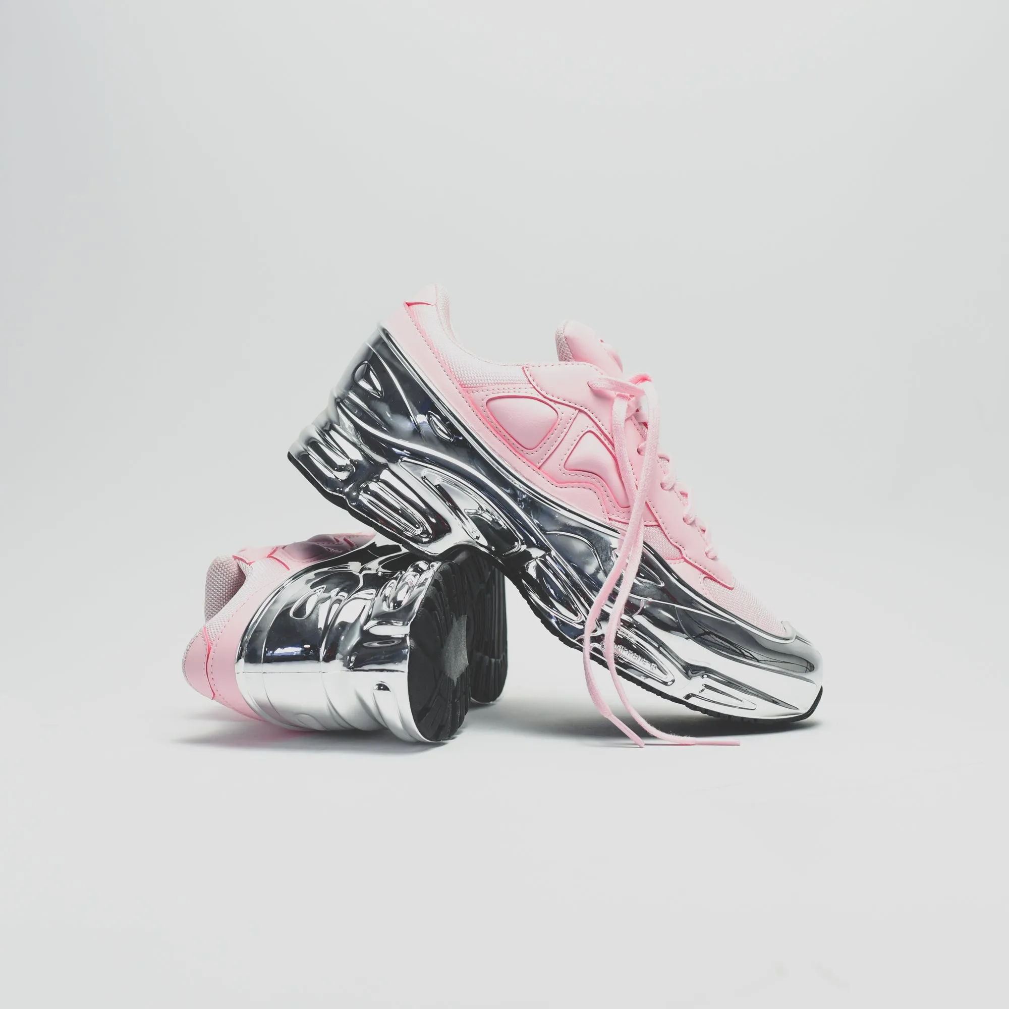 adidas by Raf Simons Ozweego - Core Pink