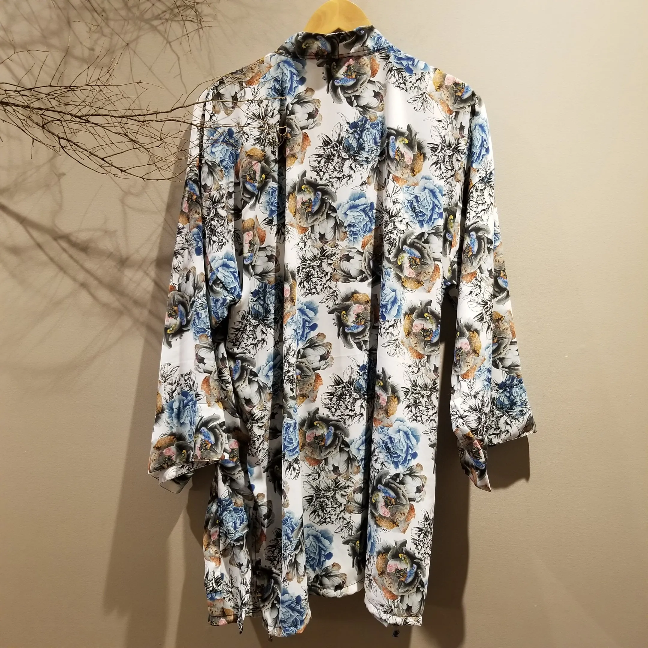 Blue Rose Limited Edition Noragi Kimono 1of3