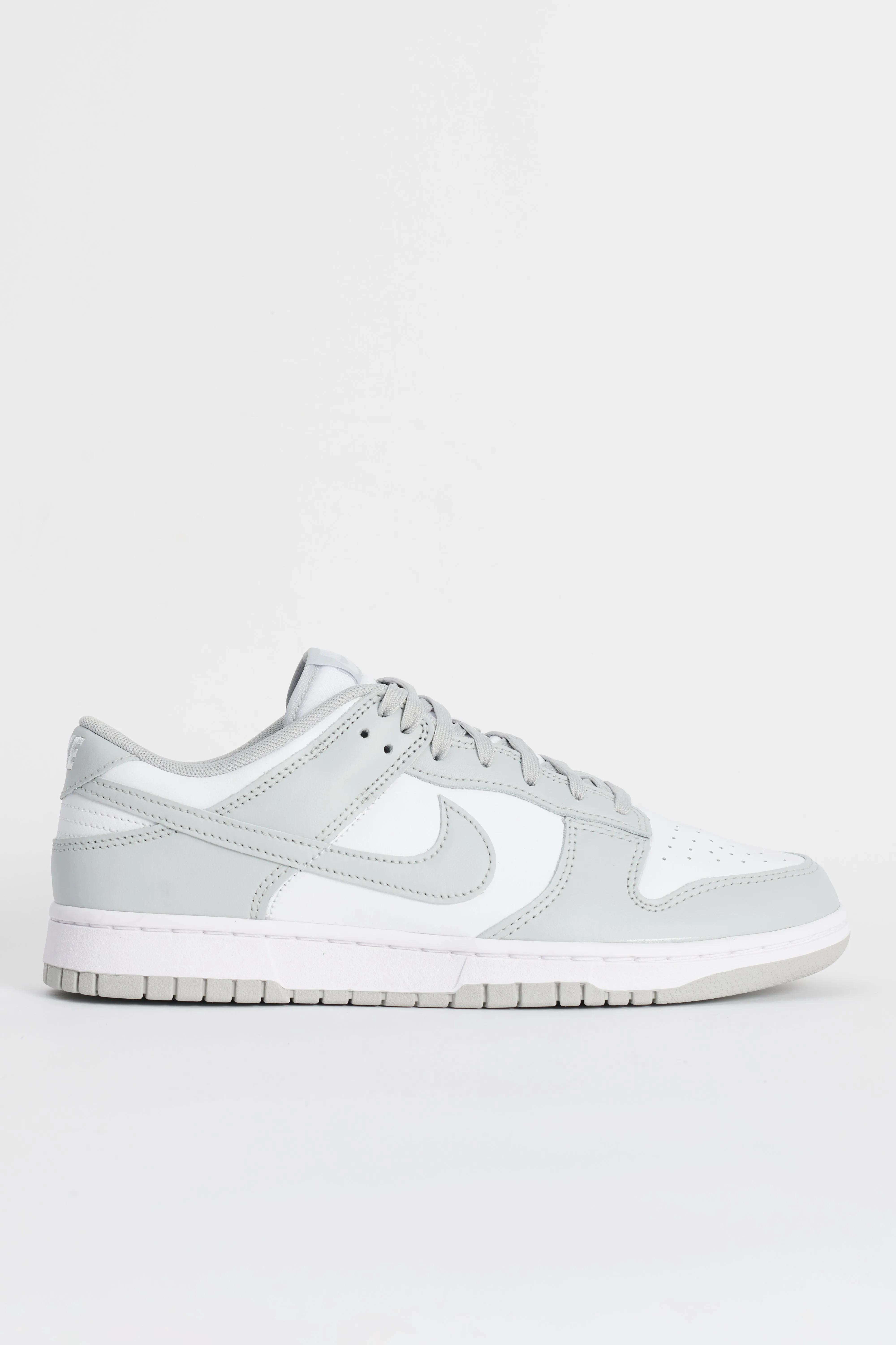 Nike Dunk Low Retro White / Grey Fog