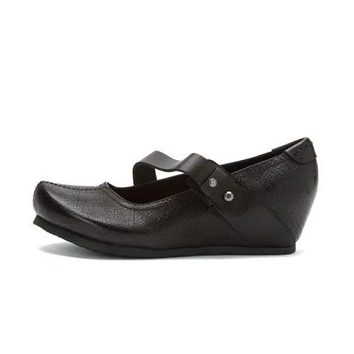 OTBT Women's Salem Wedges